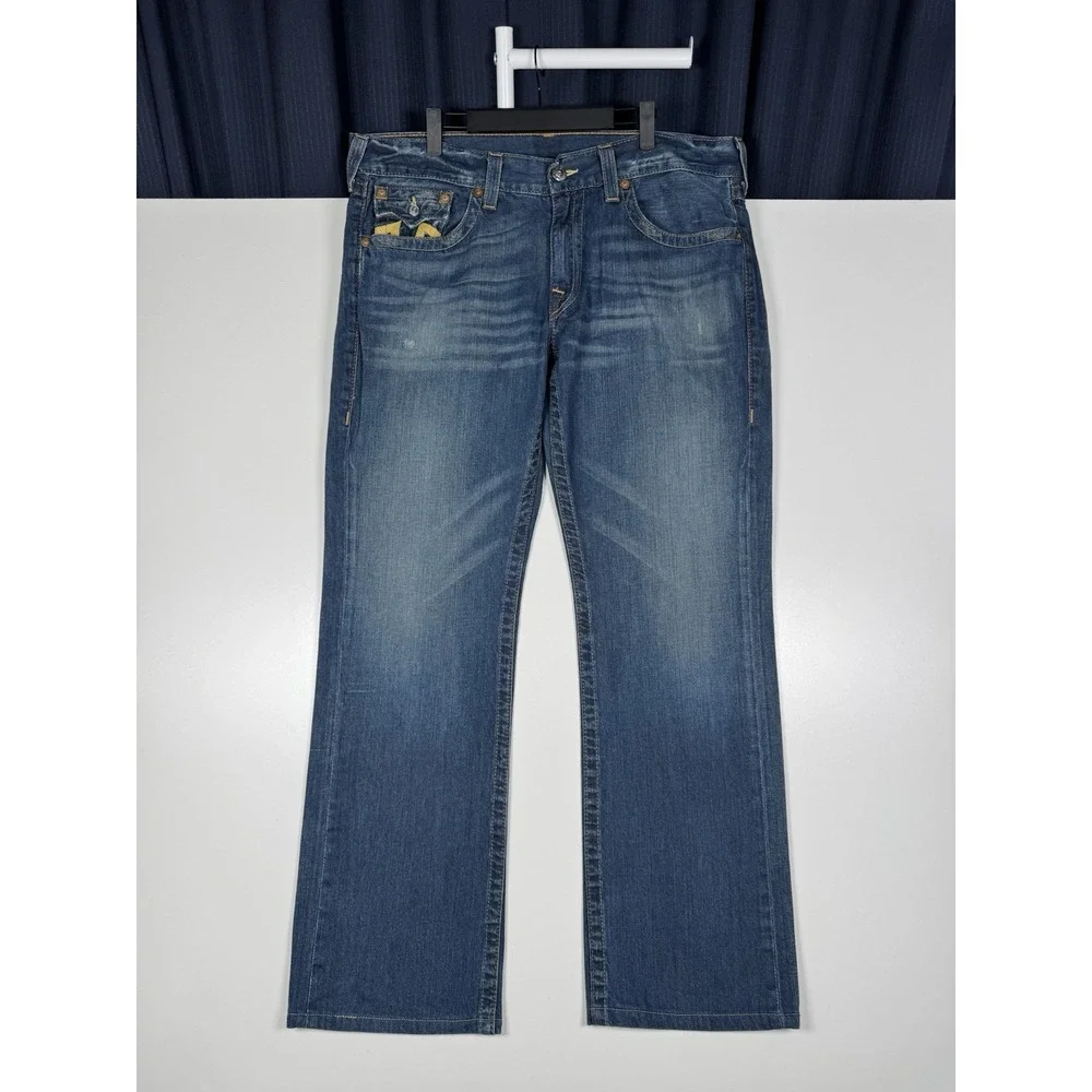 +Y2K True Religion Straight Leg Blue Jeans with Gold Embroidery Flaps - 38x32